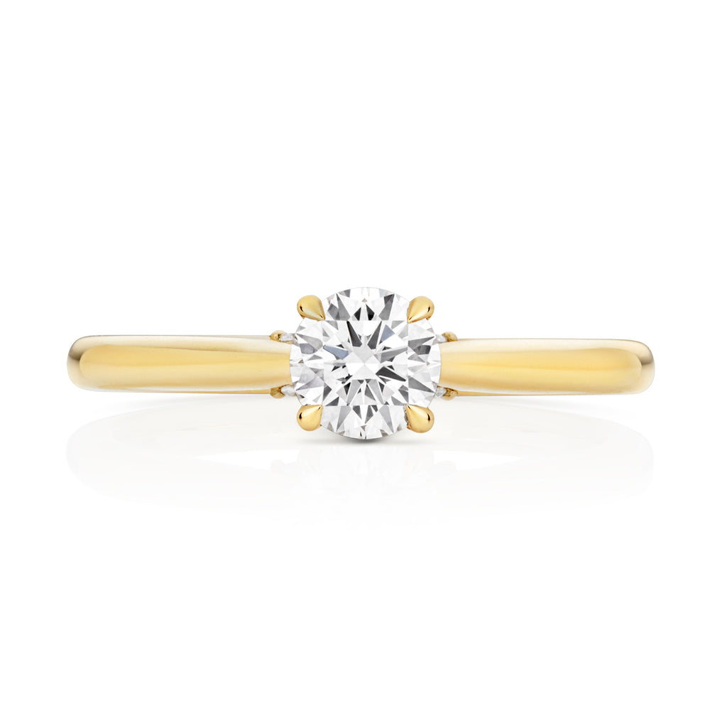 Lab Grown IGI Certified Round Solitaire With Plain Shoulders
