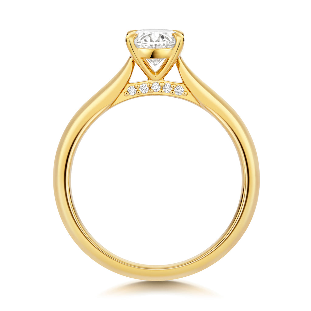 Lab Grown IGI Certified Oval Solitaire With Plain Shoulders