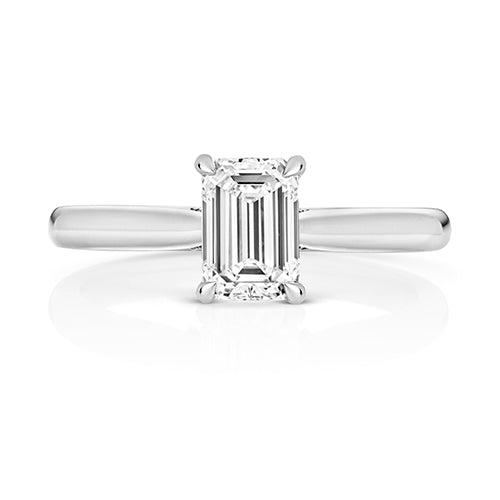 Lab Grown IGI Certified Emerald Cut Diamond Solitaire With Plain Shoulders