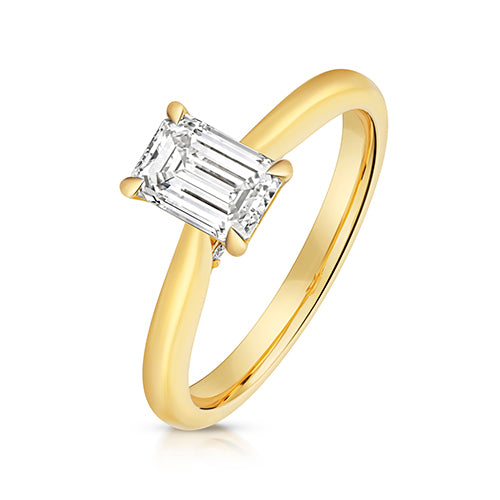 Lab Grown IGI Certified Emerald Cut Diamond Solitaire With Plain Shoulders